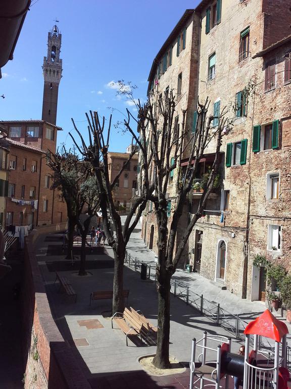 Casa Vacanze Il Campo Siena Exteriör bild